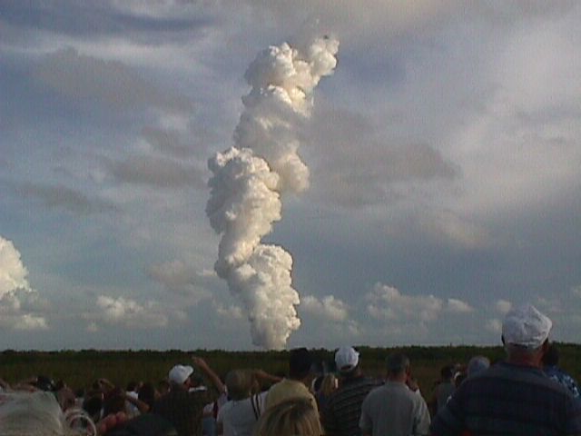 There was very little wind at launch time